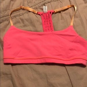 Lululemon size 6 sports bra!